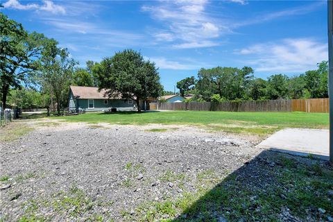 Tiny photo for 3087 Johnson Lane, Madisonville, TX 77864 (MLS # 26005998)