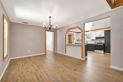 Tiny photo for 3087 Johnson Lane, Madisonville, TX 77864 (MLS # 26005998)