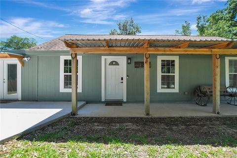 Tiny photo for 3087 Johnson Lane, Madisonville, TX 77864 (MLS # 26005998)
