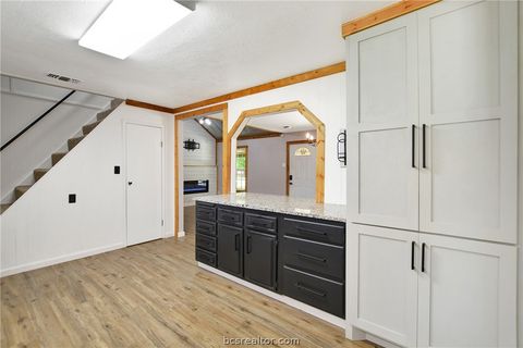 Tiny photo for 3087 Johnson Lane, Madisonville, TX 77864 (MLS # 26005998)