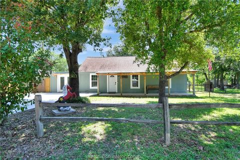 Tiny photo for 3087 Johnson Lane, Madisonville, TX 77864 (MLS # 26005998)