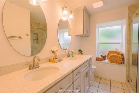 Tiny photo for 2004 Sandalwood Lane, Bryan, TX 77807 (MLS # 26005218)