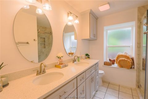 Tiny photo for 2004 Sandalwood Lane, Bryan, TX 77807 (MLS # 26005218)