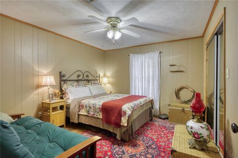 Tiny photo for 309 Heath Avenue, Madisonville, TX 77864 (MLS # 26004621)