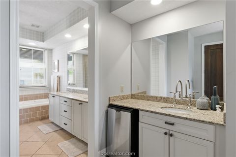Tiny photo for 3247 Founders Drive #B, Bryan, TX 77807 (MLS # 26004254)