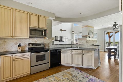 Tiny photo for 3247 Founders Drive #B, Bryan, TX 77807 (MLS # 26004254)