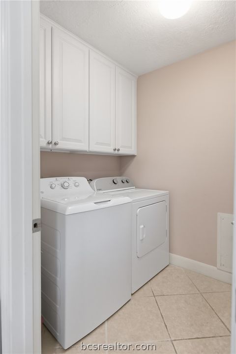 Tiny photo for 3247 Founders Drive #B, Bryan, TX 77807 (MLS # 26004254)