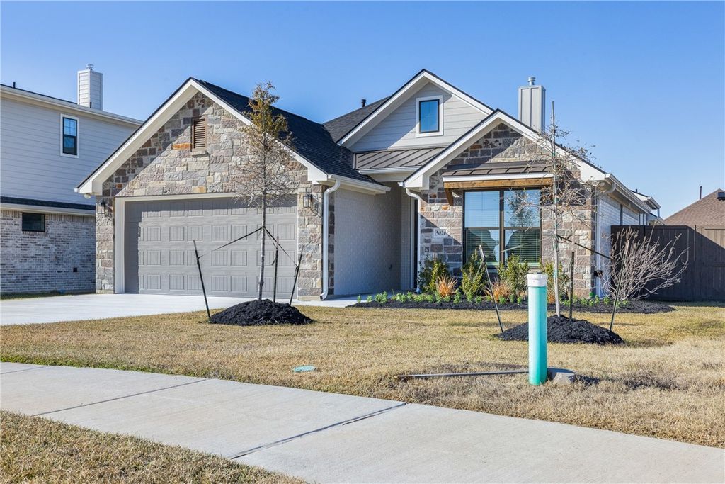 Photo of 5020 Toscana Loop, Bryan, TX 77802 (MLS # 26001045)