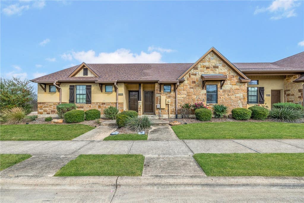 Photo of 3350 General Parkway, College Station, TX 77845 (MLS # 26010251)