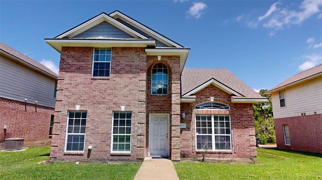 Photo of 1619 Park Place, College Station, TX 77840 (MLS # 26001510)