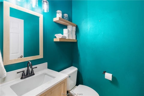 Tiny photo for 118 Edgewood Drive, Hilltop Lakes, TX 77871 (MLS # 26012935)