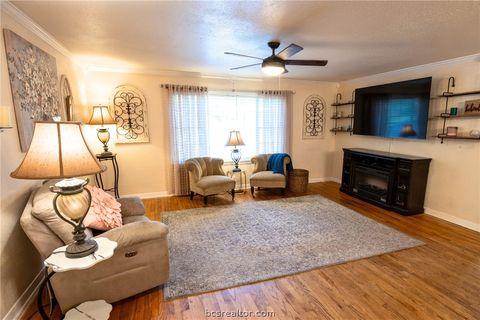 Tiny photo for 749 S Cass, Centerville, TX 75833 (MLS # 26005714)