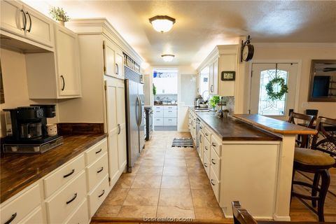 Tiny photo for 749 S Cass, Centerville, TX 75833 (MLS # 26005714)