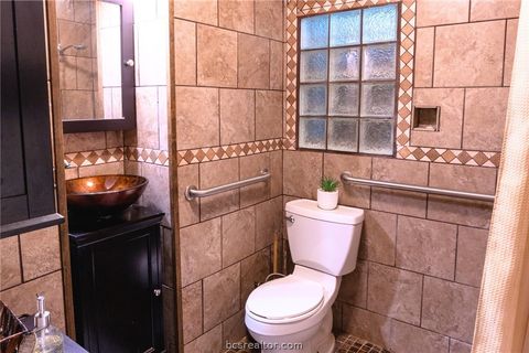 Tiny photo for 749 S Cass, Centerville, TX 75833 (MLS # 26005714)