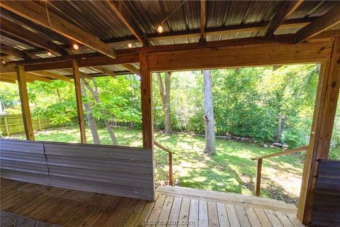 Tiny photo for 749 S Cass, Centerville, TX 75833 (MLS # 26005714)