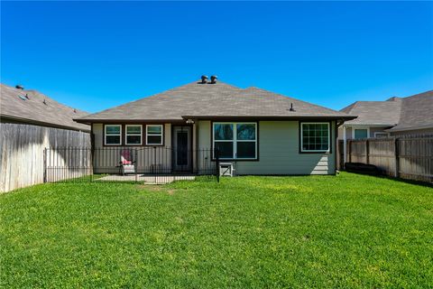 Tiny photo for 3719 McKenzie Street, Bryan, TX 77803 (MLS # 26003179)