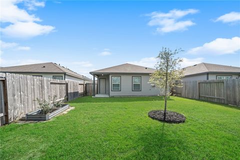Tiny photo for 10527 Red Orchid Drive, Houston, TX 77016 (MLS # 26004845)