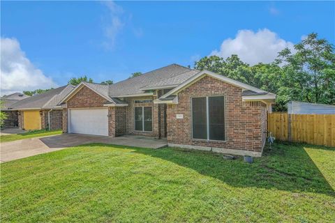 Tiny photo for 1500 Hunter Creek Drive, College Station, TX 77845 (MLS # 26004894)