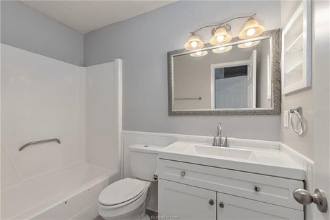 Tiny photo for 2323 De Lee Street #28, Bryan, TX 77802 (MLS # 26005426)