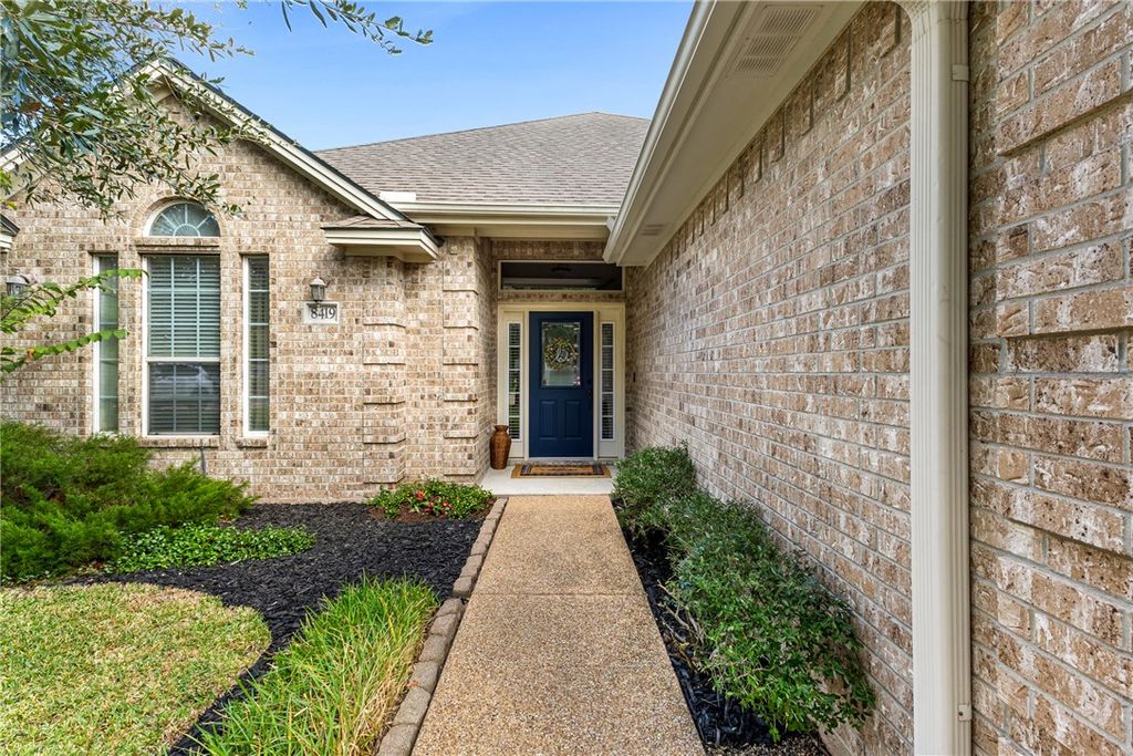 Photo of 8419 Lauren Drive, College Station, TX 77845 (MLS # 25012061)