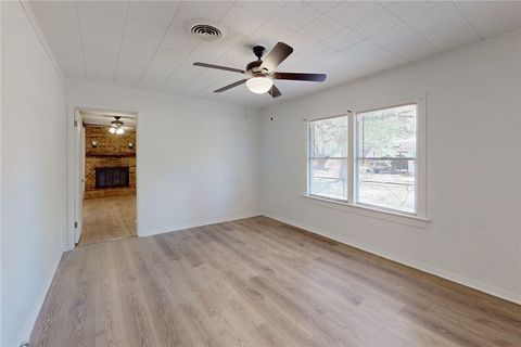 Tiny photo for 606 Wheelock Street, Hearne, TX 77859 (MLS # 26003702)