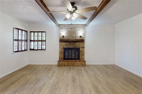 Tiny photo for 606 Wheelock Street, Hearne, TX 77859 (MLS # 26003702)