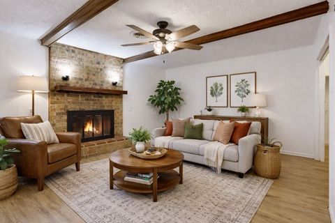 Tiny photo for 606 Wheelock Street, Hearne, TX 77859 (MLS # 26003702)