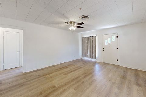 Tiny photo for 606 Wheelock Street, Hearne, TX 77859 (MLS # 26003702)