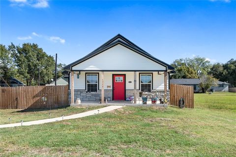 1713 Pine Street Hearne TX 77859
