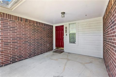Tiny photo for 3704 Eastshire Court, Bryan, TX 77802 (MLS # 26003271)