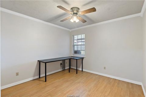 Tiny photo for 3704 Eastshire Court, Bryan, TX 77802 (MLS # 26003271)