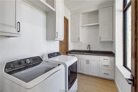 Tiny photo for 4558 Hicks Lane, College Station, TX 77845 (MLS # 26003888)