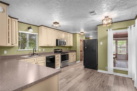 Tiny photo for 3826 S State Highway 6, Hearne, TX 77859 (MLS # 26004189)
