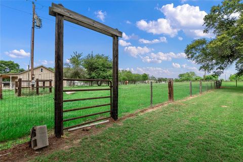 Tiny photo for 3826 S State Highway 6, Hearne, TX 77859 (MLS # 26004189)