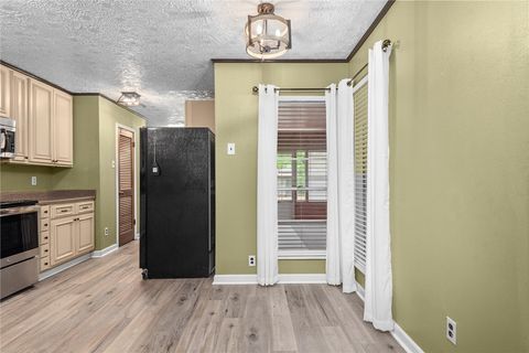 Tiny photo for 3826 S State Highway 6, Hearne, TX 77859 (MLS # 26004189)