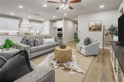 Tiny photo for 4105 Vintage Estates Court, Bryan, TX 77808 (MLS # 26000038)