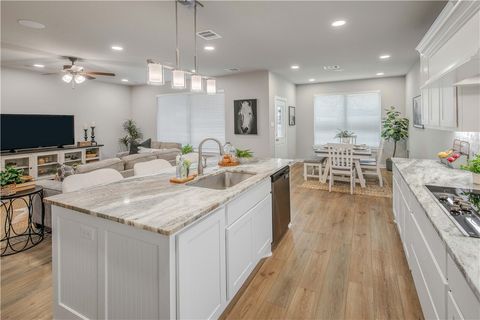 Tiny photo for 4105 Vintage Estates Court, Bryan, TX 77808 (MLS # 26000038)