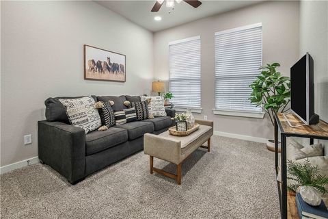 Tiny photo for 4105 Vintage Estates Court, Bryan, TX 77808 (MLS # 26000038)