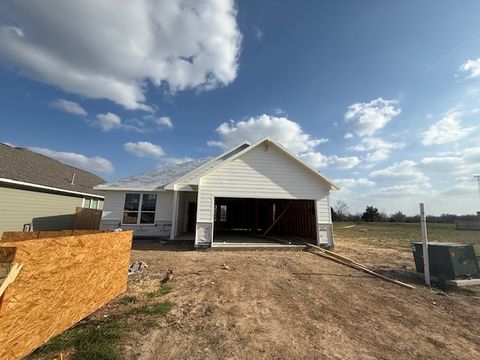 Photo of 2607 Falcon Ridge Drive, Bryan, TX 77803 (MLS # 26002498)