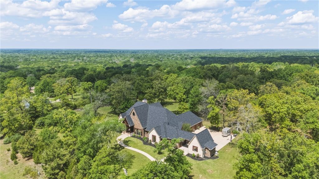 Photo of 10682 Commonwealth Drive, Iola, TX 77861 (MLS # 26002440)