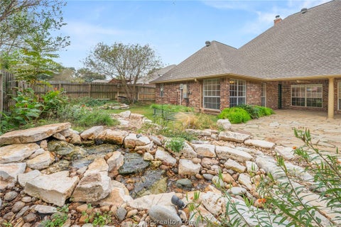 Tiny photo for 713 Willow Loop, College Station, TX 77845 (MLS # 26011392)