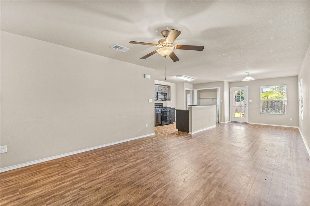 Photo of 1134 Cottage Grove Circle, Bryan, TX 77801 (MLS # 25010352)