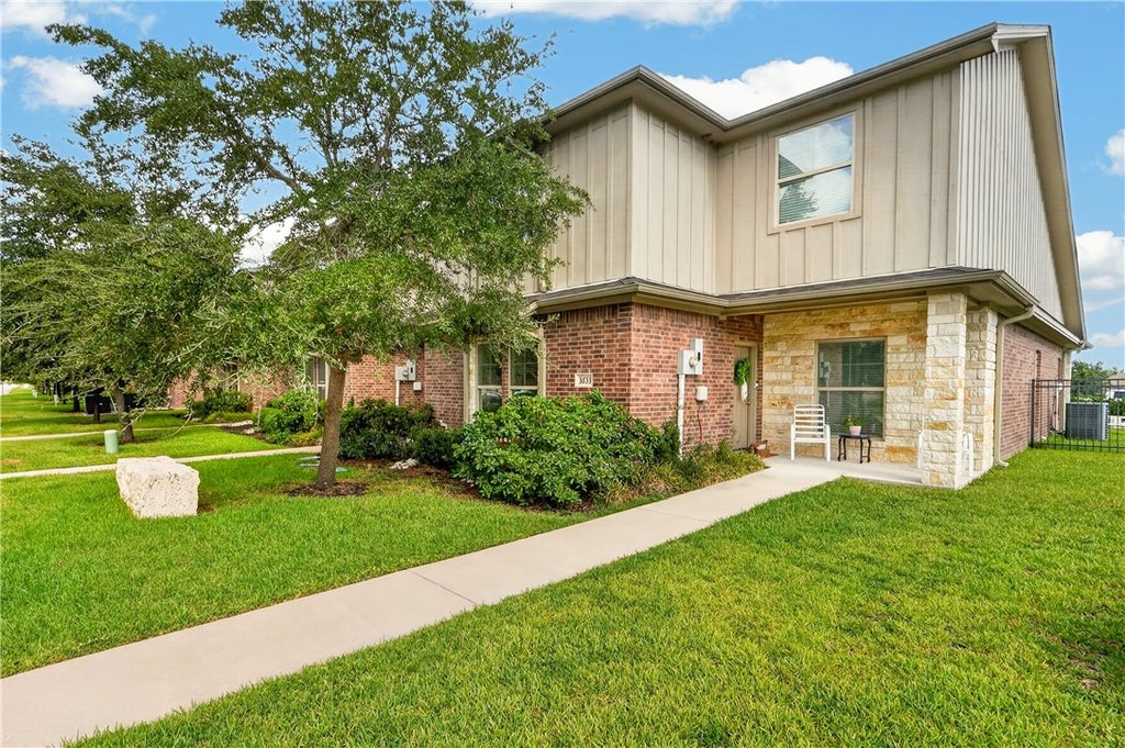 Photo of 3633 Kenyon Drive, College Station, TX 77845 (MLS # 26011094)