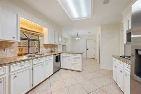 Tiny photo for 4608 Valleybrook Circle, College Station, TX 77845 (MLS # 26012198)