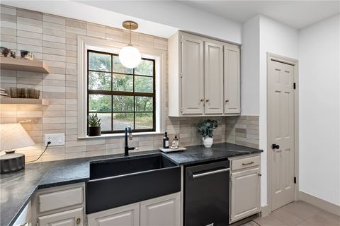 Tiny photo for 6 Ranchero Road, College Station, TX 77845 (MLS # 26004140)