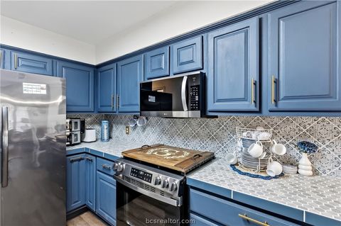 Tiny photo for 6402 Windwood Drive, College Station, TX 77845 (MLS # 26002984)