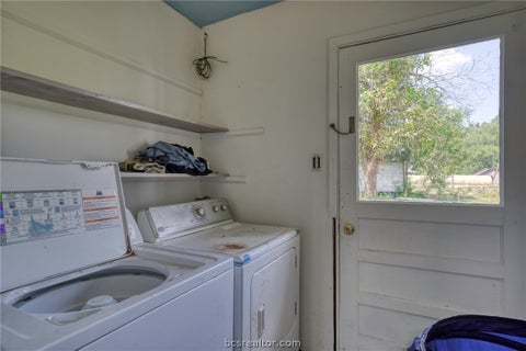 Tiny photo for 1927 Highway 75 N, Madisonville, TX 77864 (MLS # 26012247)