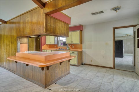 Tiny photo for 1927 Highway 75 N, Madisonville, TX 77864 (MLS # 26012247)