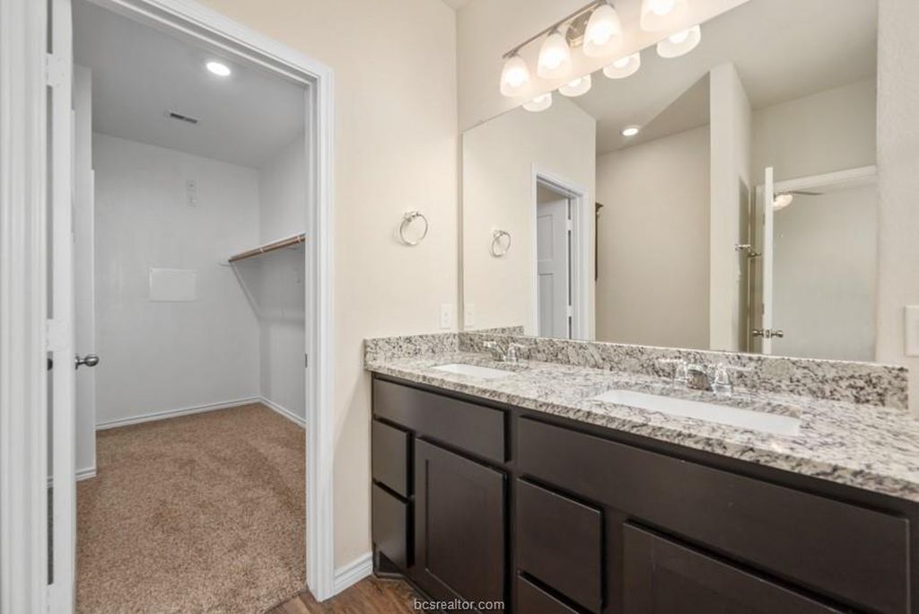 College Station, Texas 77845, United States, 3 Bedrooms Bedrooms, ,2 BathroomsBathrooms,Residential,Active,198457