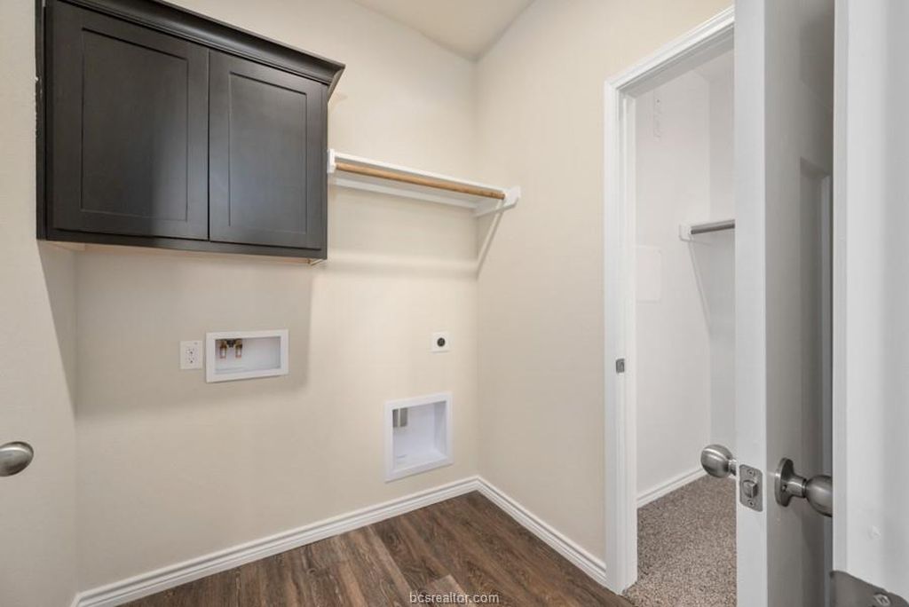 College Station, Texas 77845, United States, 3 Bedrooms Bedrooms, ,2 BathroomsBathrooms,Residential,Active,198457